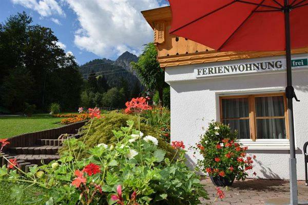 Haus Frainer Apartment Wald am Arlberg Ngoại thất bức ảnh